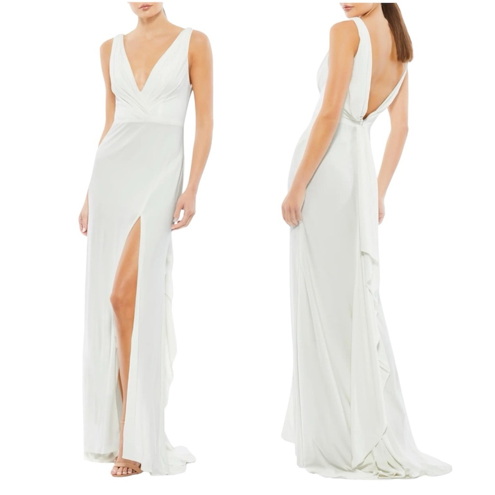 Ieena for Mac Duggal White Sleeveless V Neck Jersey Gown Size 4